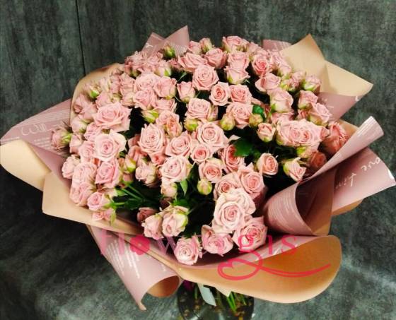 Коралловый восторг из роз